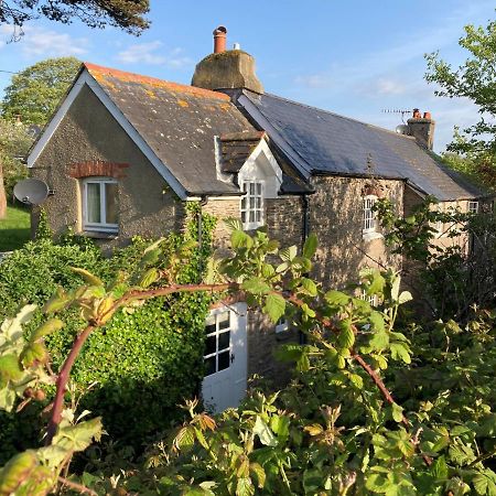 Yew Tree Cottage Dartmouth Exterior photo